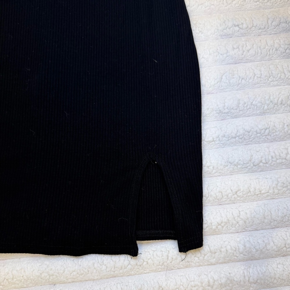 Better Be Black Cross Strap Dress - Picture 3 of 4